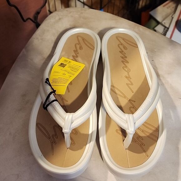 Lemon Jelly summer sandles 9.5 NWT - Picture 1 of 6